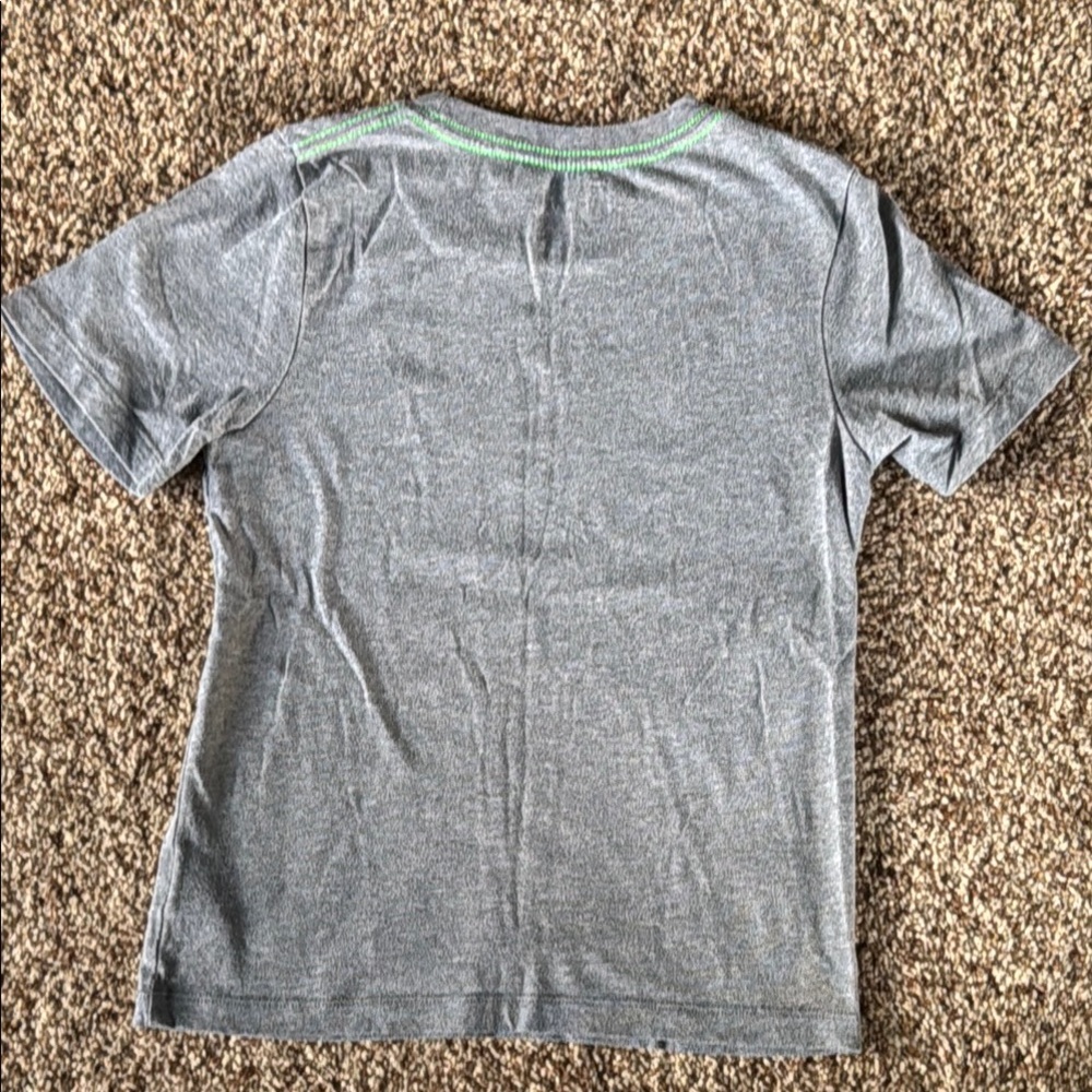 Lot of 4 Adidas Short Sleeve Tees Boys, size 7 - Picture 10 of 13